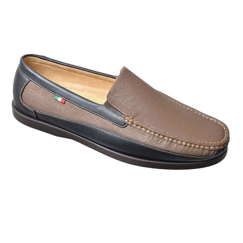 D555 Stuart Slip On Shoe Brown