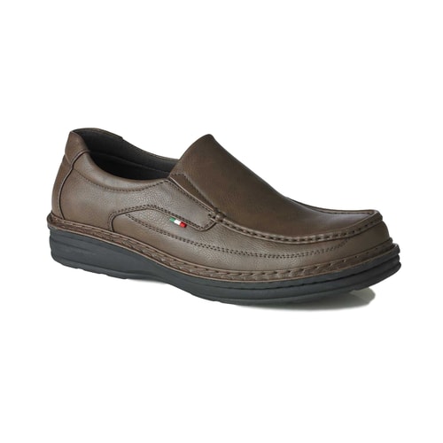 D555 Sonny Slip On Shoe Brown